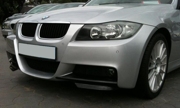 BMW E 90-91:Mpaket:FLAPSY na predný nárazník /Pár/ 2-Ks - Kliknutím na obrázok zatvorte -
