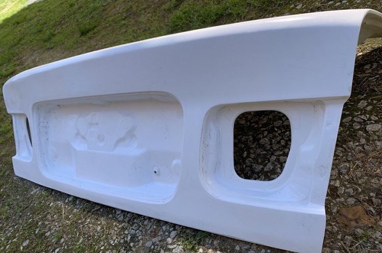 HONDA CIVIC 6g coupe 1995-:ZADNÁ KAPOTA odľahčená - Kliknutím na obrázok zatvorte -