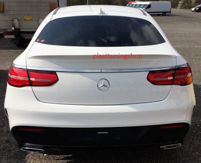 MERCEDES GLE Coupé:Spojler na zadnú kapotu - Kliknutím na obrázok zatvorte -