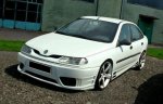 RENAULT LAGUNA 1:KRYTY PRAHOV JAPAN-2 UNI/SADA/