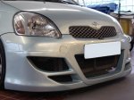 TOYOTA YARIS:2003-2005:PREDNÝ NÁRAZNÍK JAPAN
