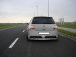 VW GOLF 4 : ZADNÝ NÁRAZNÍK GTD