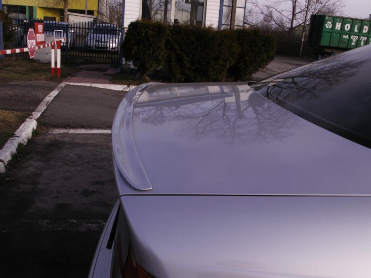 BMW E 46 SEDAN 4-DV:LIŠTA NA ZADNÚ KAPOTU M-POWER-RF-LOOK - Kliknutím na obrázok zatvorte -