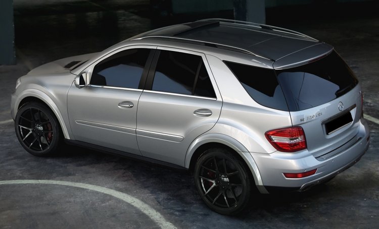 MERCEDES ML W 164:Rozšírenie blatníkov a nárazníkov 8-Dielne - Kliknutím na obrázok zatvorte -