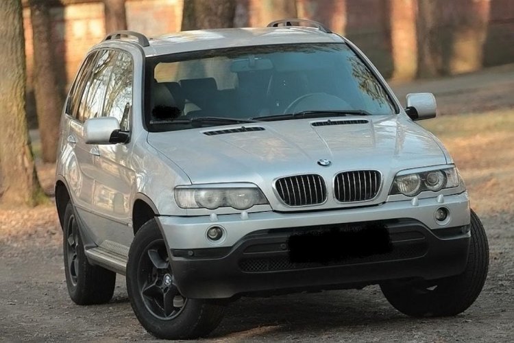 BMW X5 E53 2001-2004:PREDFACELIFT:MRAČÍTKA PREDNÝCH SVETIEL /Pár - Kliknutím na obrázok zatvorte -