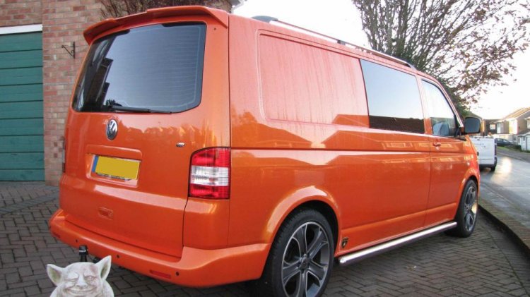 VW T5 :SPOJLER NA ZADNÚ KAPOTU:SPORTLINE-LOOK - Kliknutím na obrázok zatvorte -