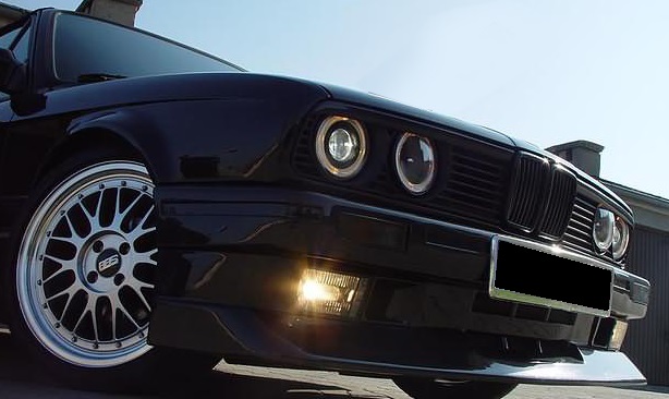 BMW E30 Sedan/Cabrio:4-Dielny tuningový bodykit ST - Kliknutím na obrázok zatvorte -