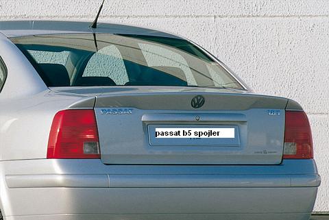 VW PASSAT B5:SPOJLER:/Predlženie hrany zadnej kapoty/K-3 - Kliknutím na obrázok zatvorte -