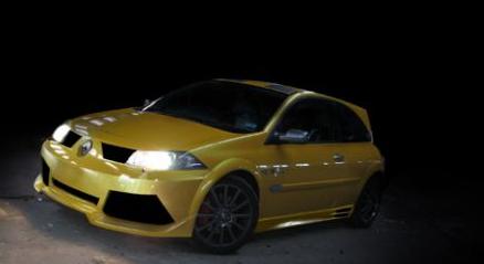 RENAULT MEGANE 2:Predný nárazník:INVADER - Kliknutím na obrázok zatvorte -