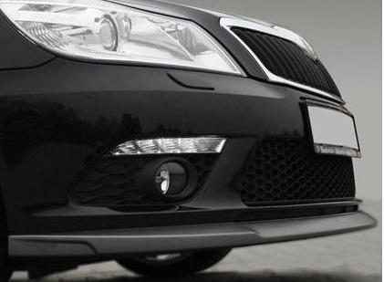 ŠKODA OCTAVIA 2 RS FACELIFT 2009-2012:PREDNÝ PODNÁRAZNÍK:RS - Kliknutím na obrázok zatvorte -