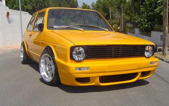 VW GOLF 1:PREDNÝ NÁRAZNÍK RS - Kliknutím na obrázok zatvorte -