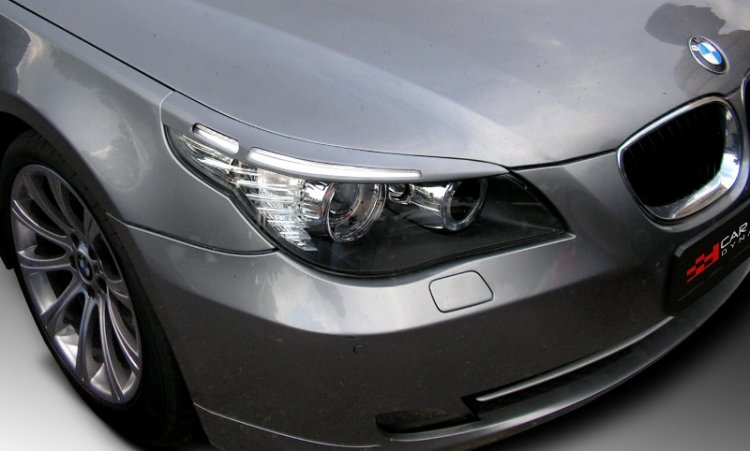 BMW E 60:MRAČÍTKA PREDNÝCH SVETIEL M5 /Pár/ - Kliknutím na obrázok zatvorte -