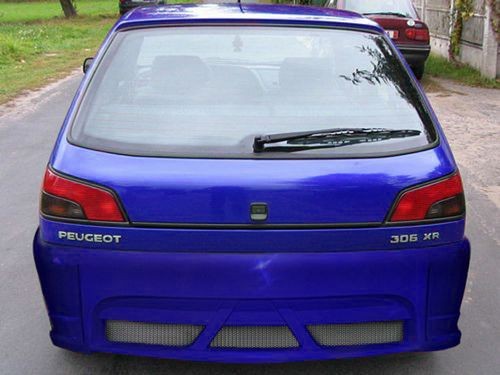 PEUGEOT306:ZADNÝ NÁRAZNÍK RADICAL VERZIA CABRIO/ - Kliknutím na obrázok zatvorte -