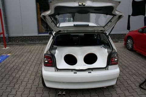 VW POLO 6N2:MUSIC BOX V-2 - Kliknutím na obrázok zatvorte -