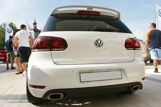 VW GOLF 6:SPOJLER-STRIEŠKA RF-LOOK - Kliknutím na obrázok zatvorte -